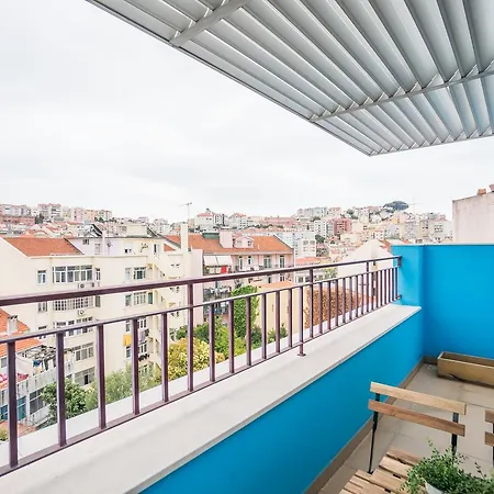 Apartmán Downtown With Balcony And Parking *